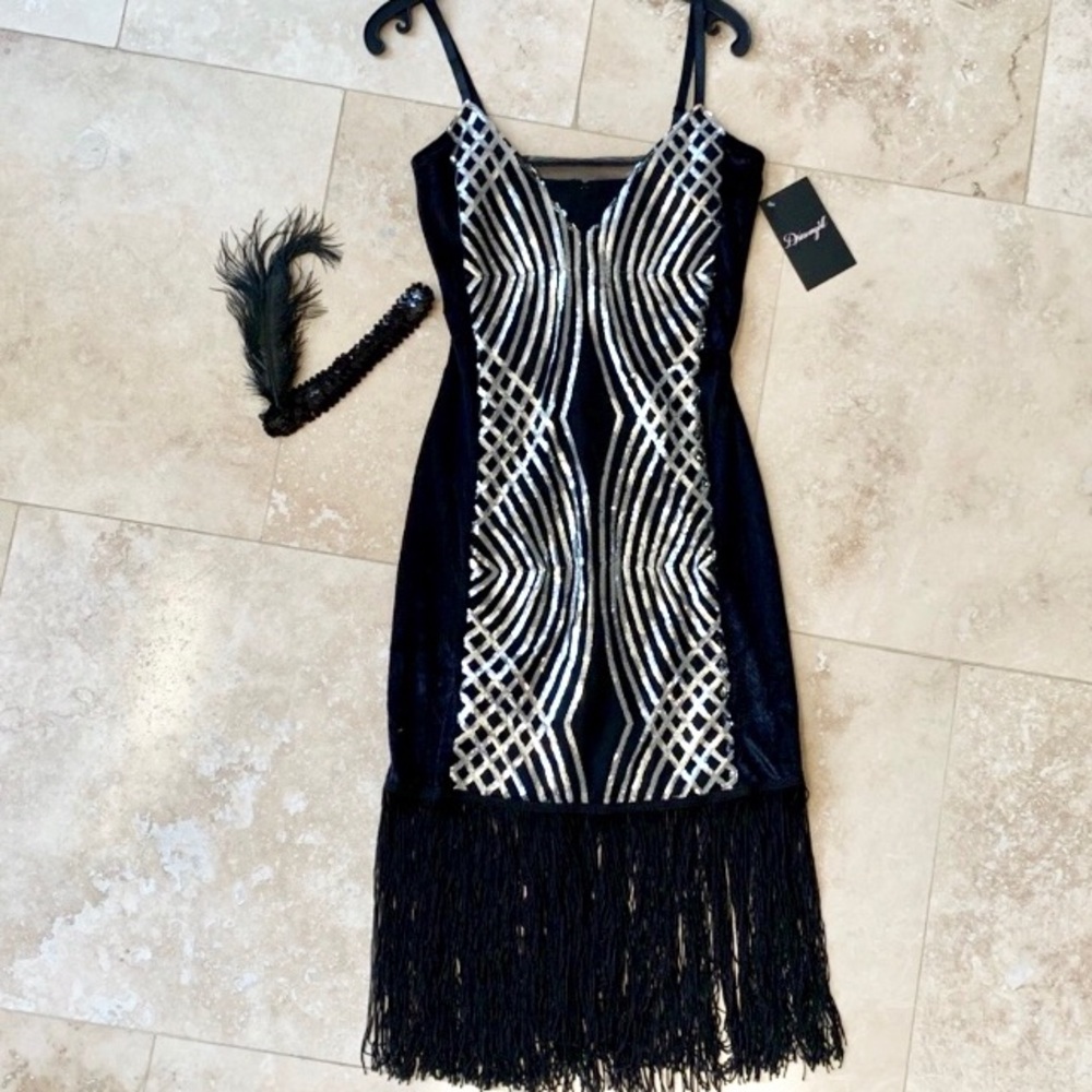 Dreamgirl flapper girl Halloween gangster Gatsby